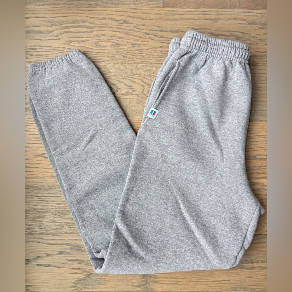 Russell Athletic men’s (unisex) Gray Sweatpants